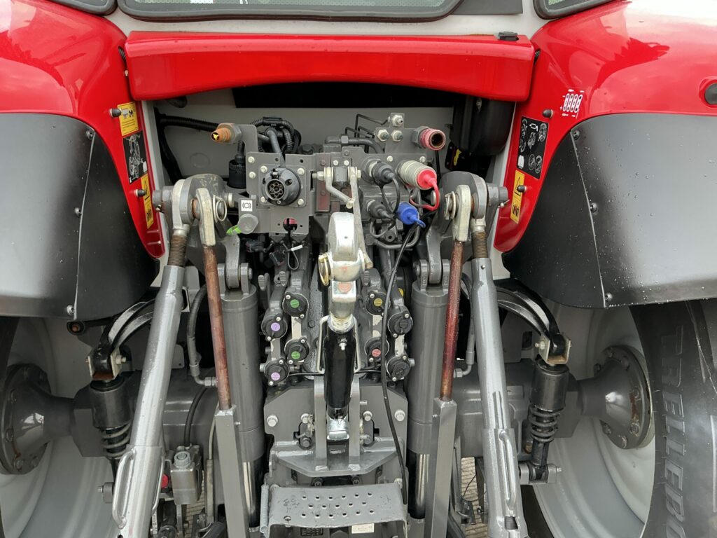 Massey Ferguson 7S.180 Tractor (ST25886)