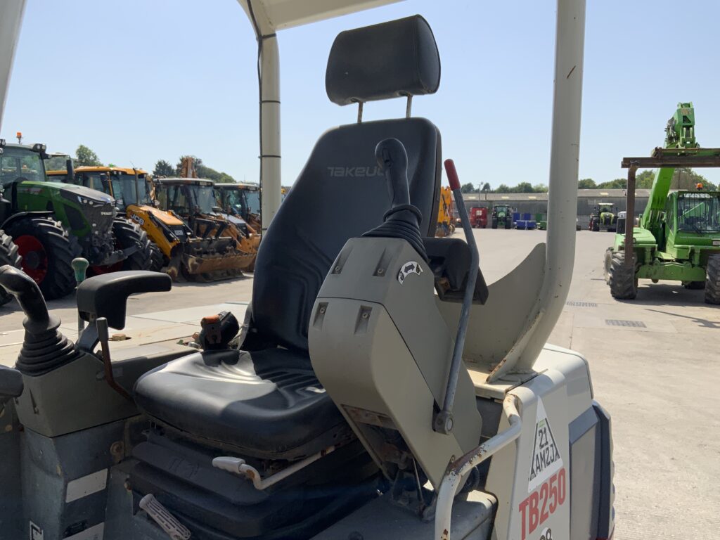 Takeuchi TB250 Digger (ST24283)