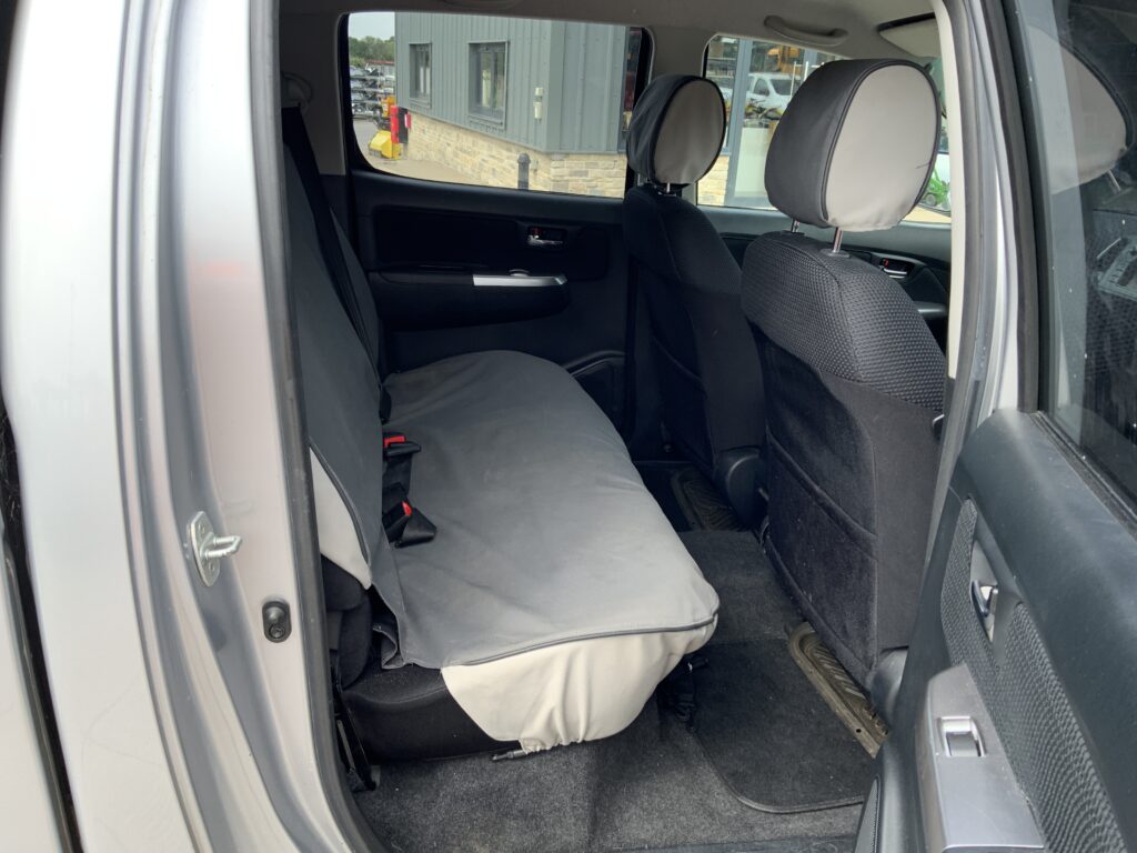 Toyota Hilux 2.5 D-4D Icon 4WD (ST27078)