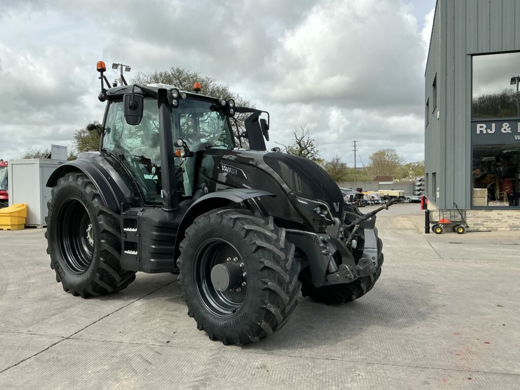 Valtra T194 Versu Unlimited (ST26337)