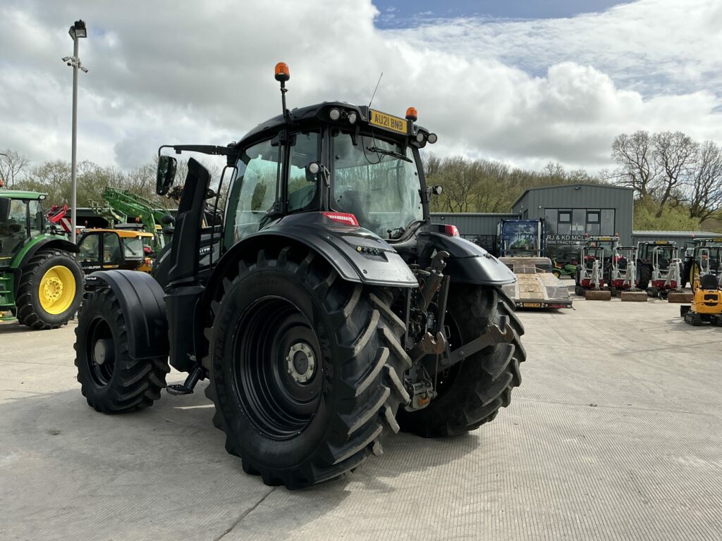 Valtra T194 Versu Unlimited (ST26337)