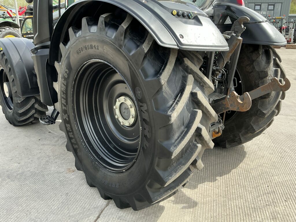 Valtra T194 Versu Unlimited (ST26337)
