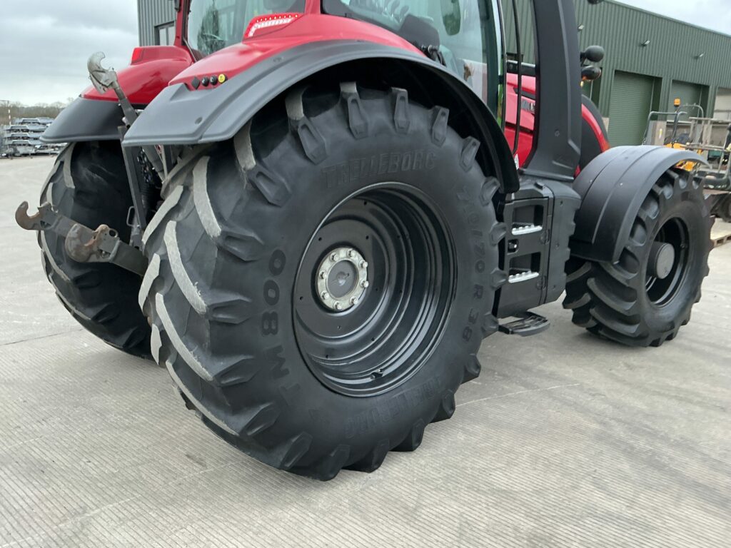 Valtra T255 Active Tractor (ST25717)