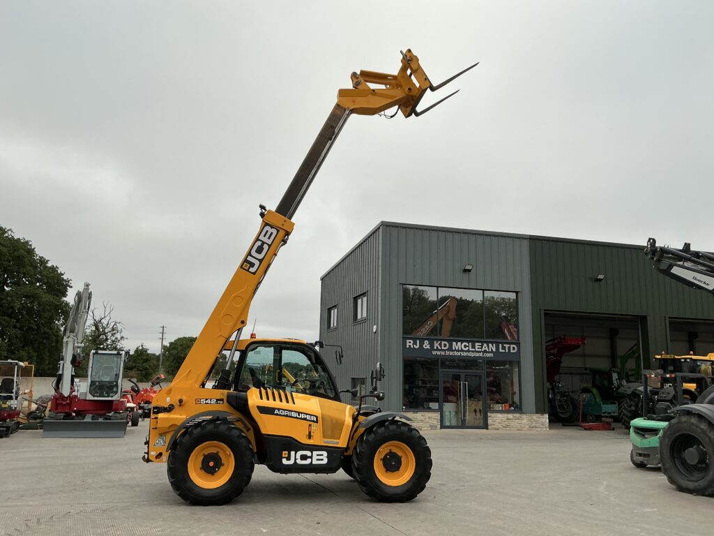 JCB 542-70 Agri Super Telehandler (ST26922)