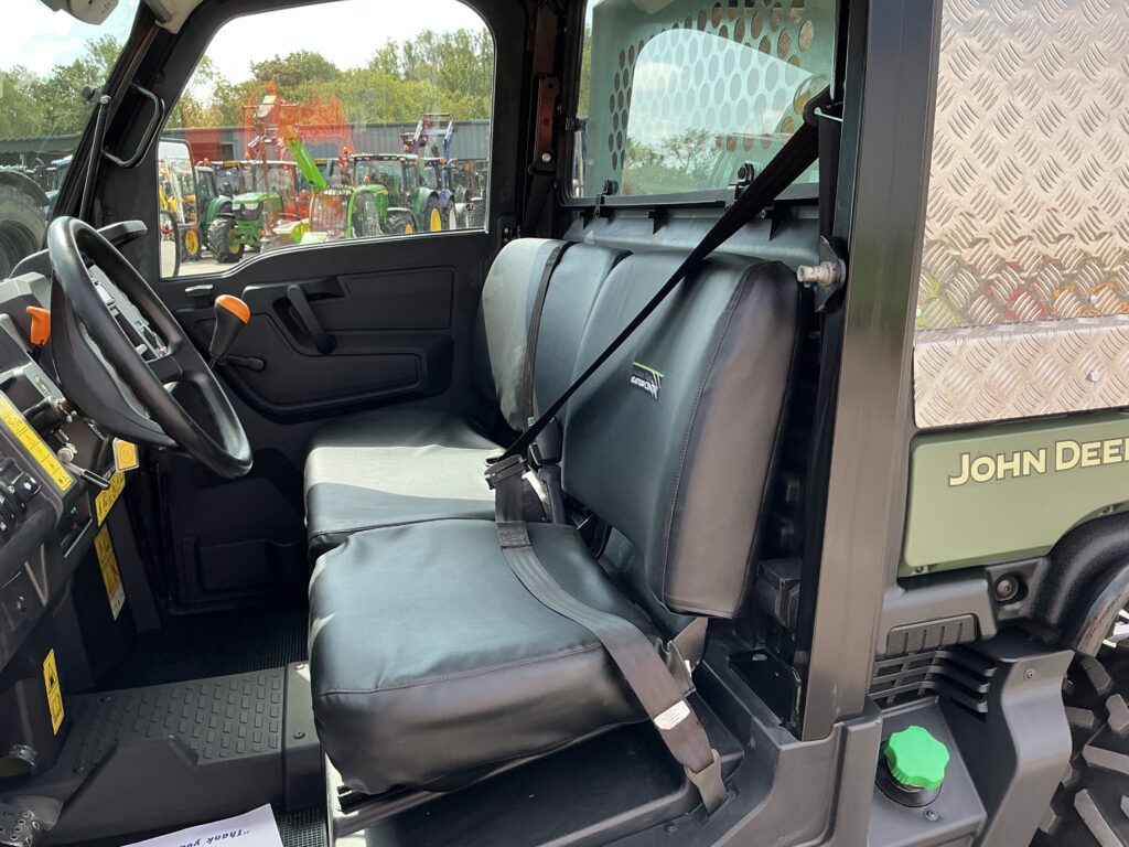 John Deere 865M Gator (ST27317)