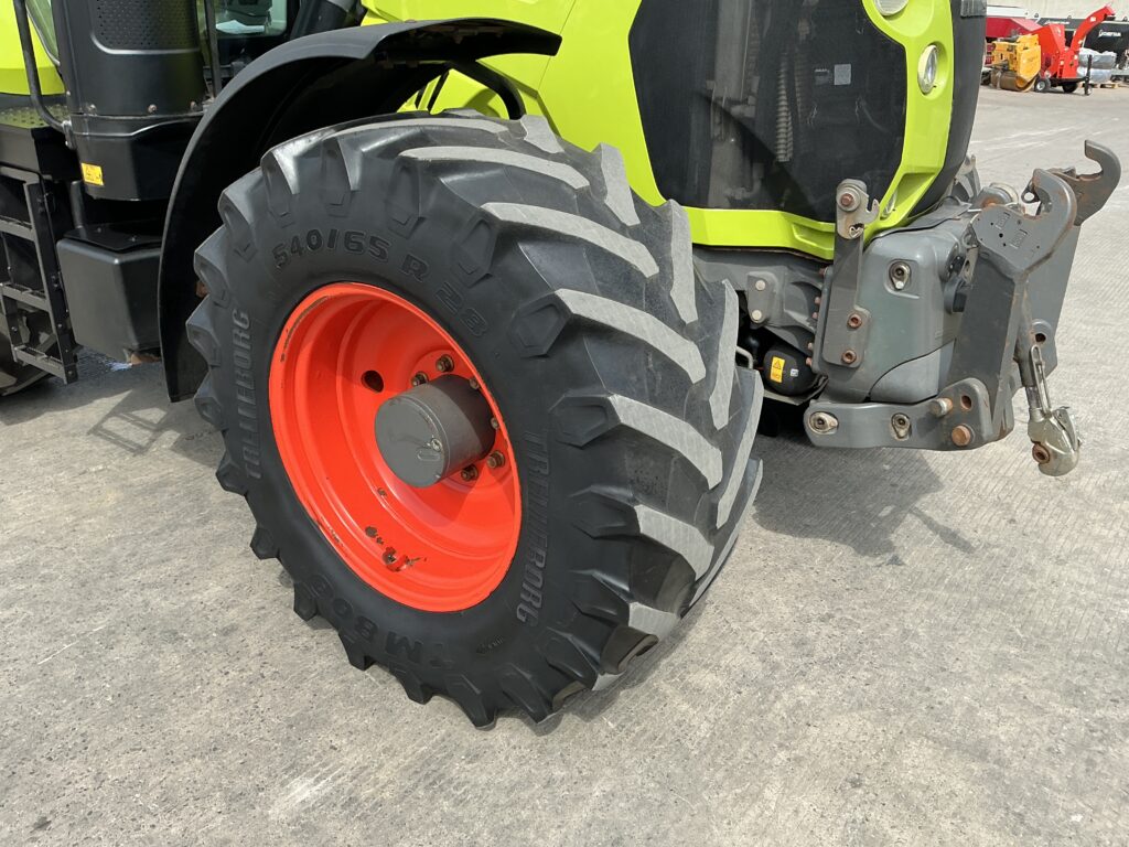 Claas Arion 630 Tractor (ST26767)