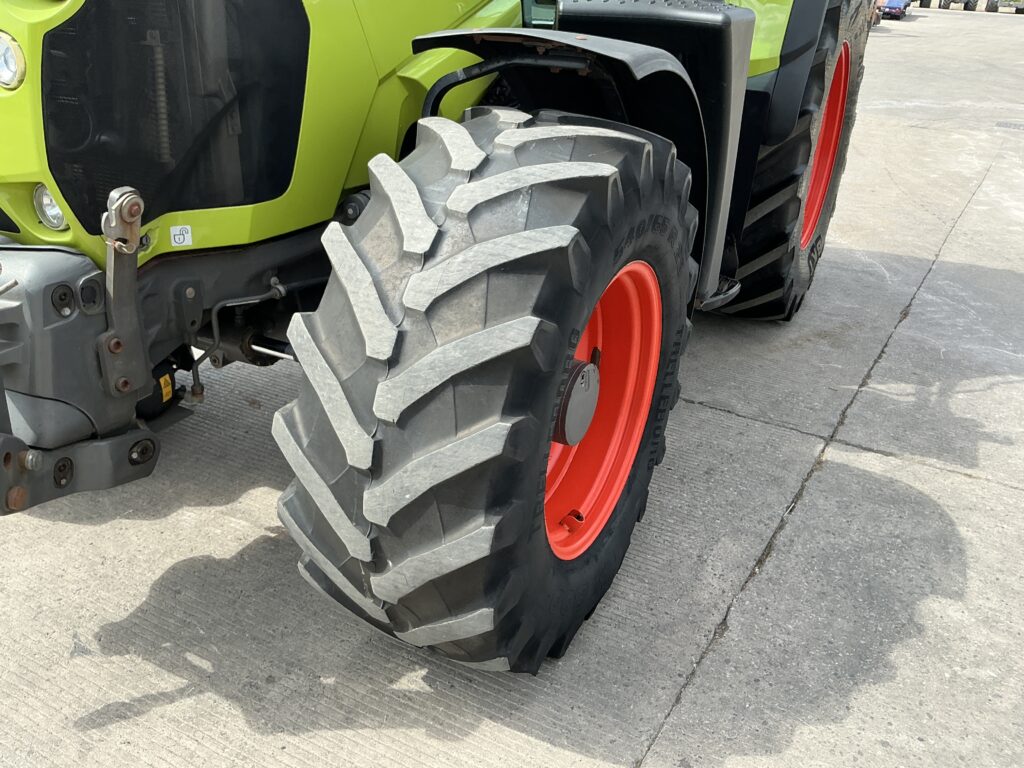 Claas Arion 630 Tractor (ST26767)