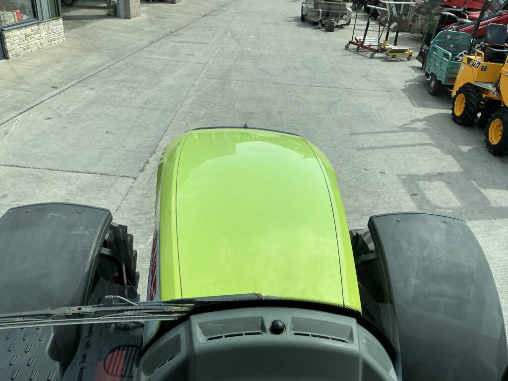 Claas Arion 630 Tractor (ST26767)