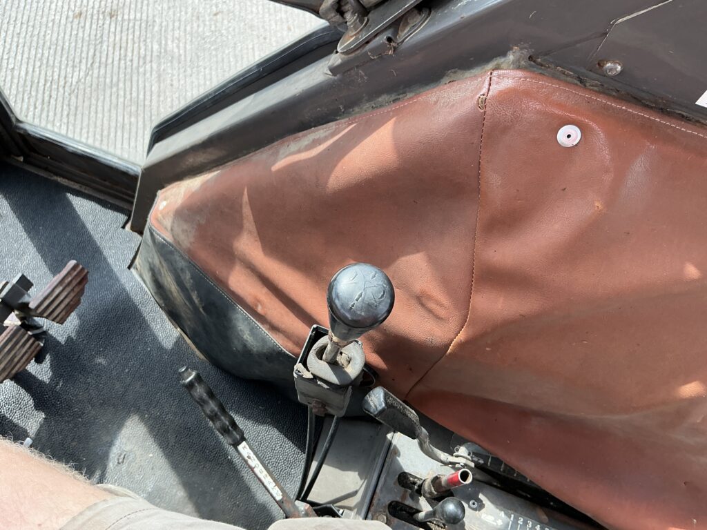 Renault SP Tracto-Control Tractor (ST26998)