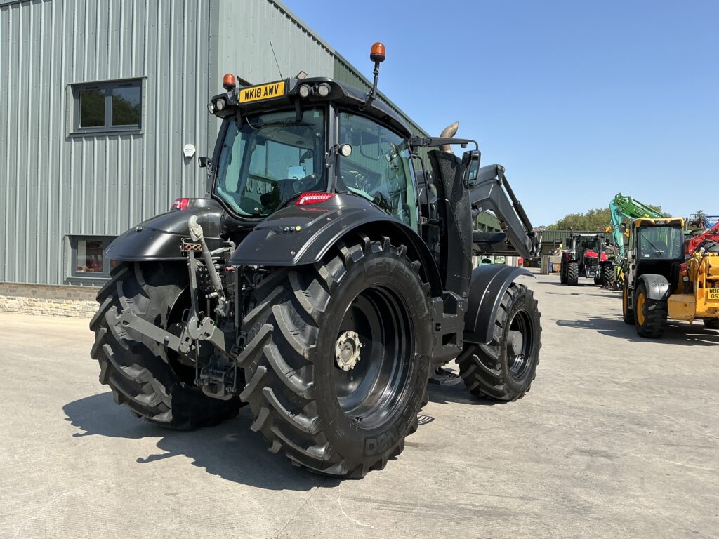 Valtra T174 Active Unlimited Tractor (ST25060)