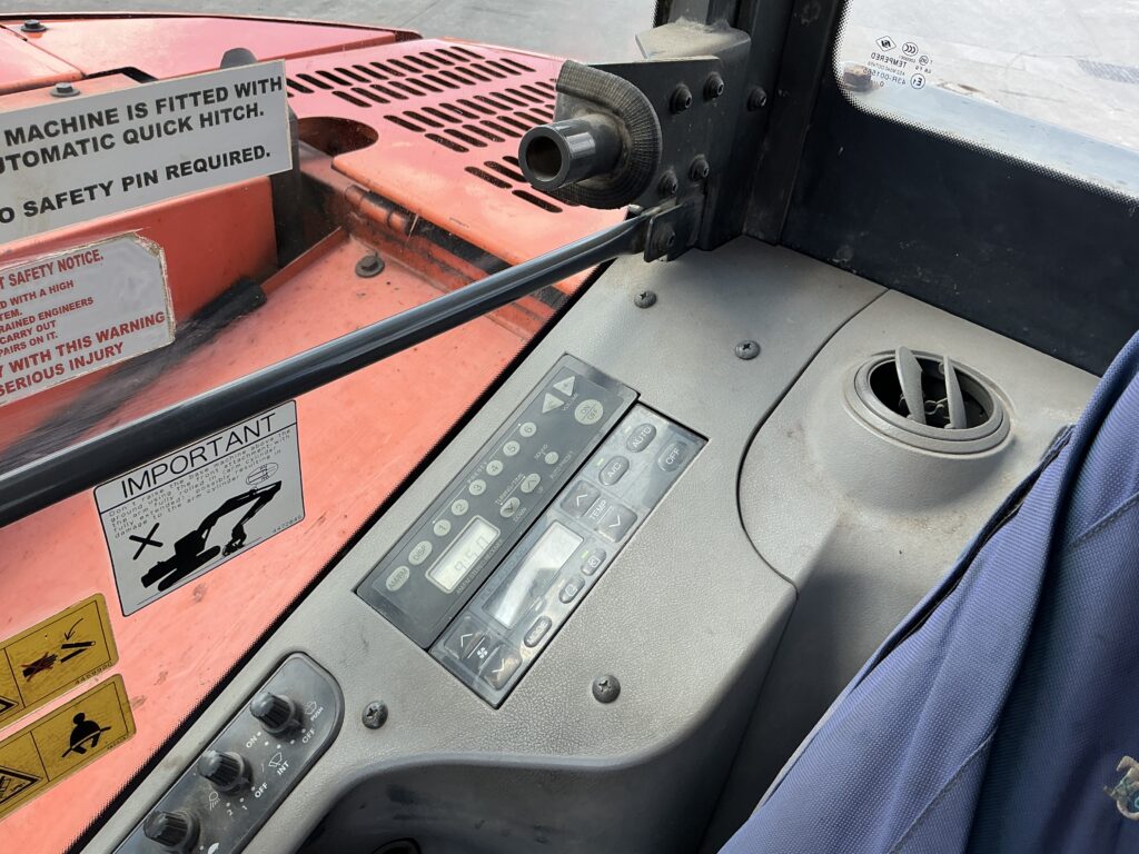 Hitachi Zaxis 85 USB LC-3 Digger (ST27141)
