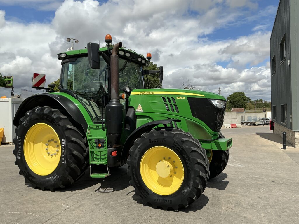 John Deere 6215R Premium Edition Tractor (ST26328)