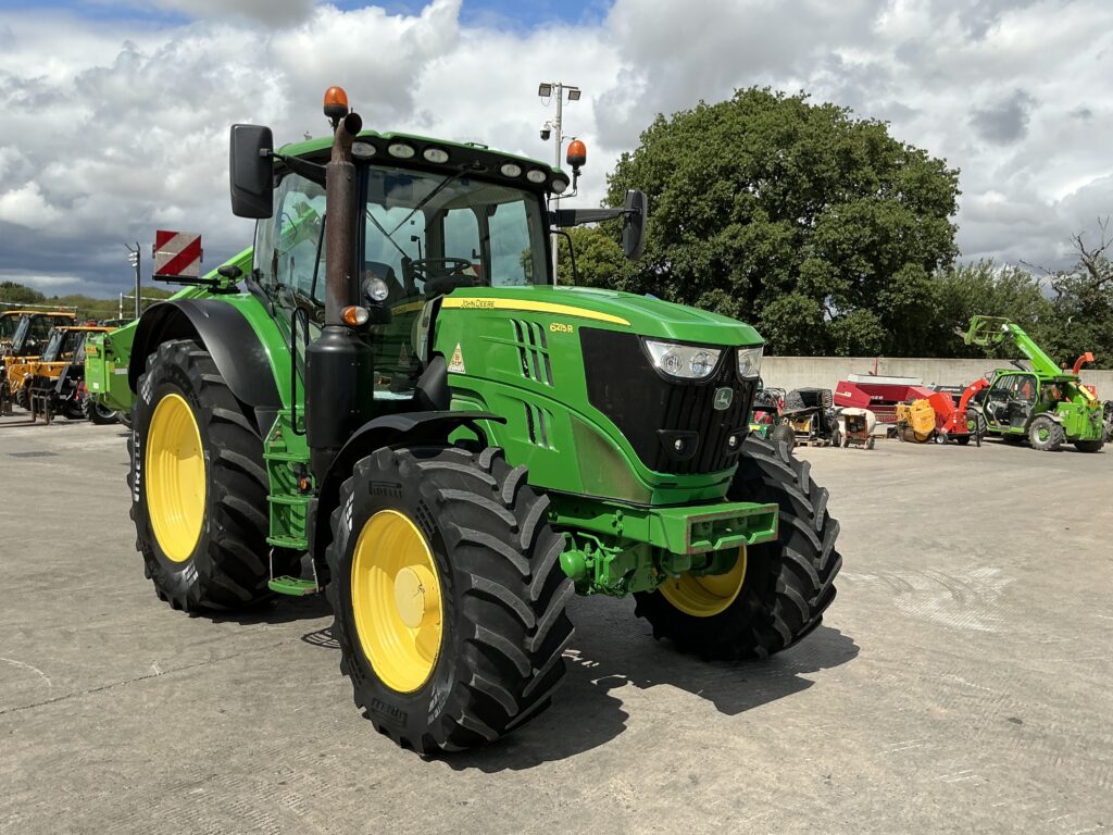 John Deere 6215R Premium Edition Tractor (ST26328)