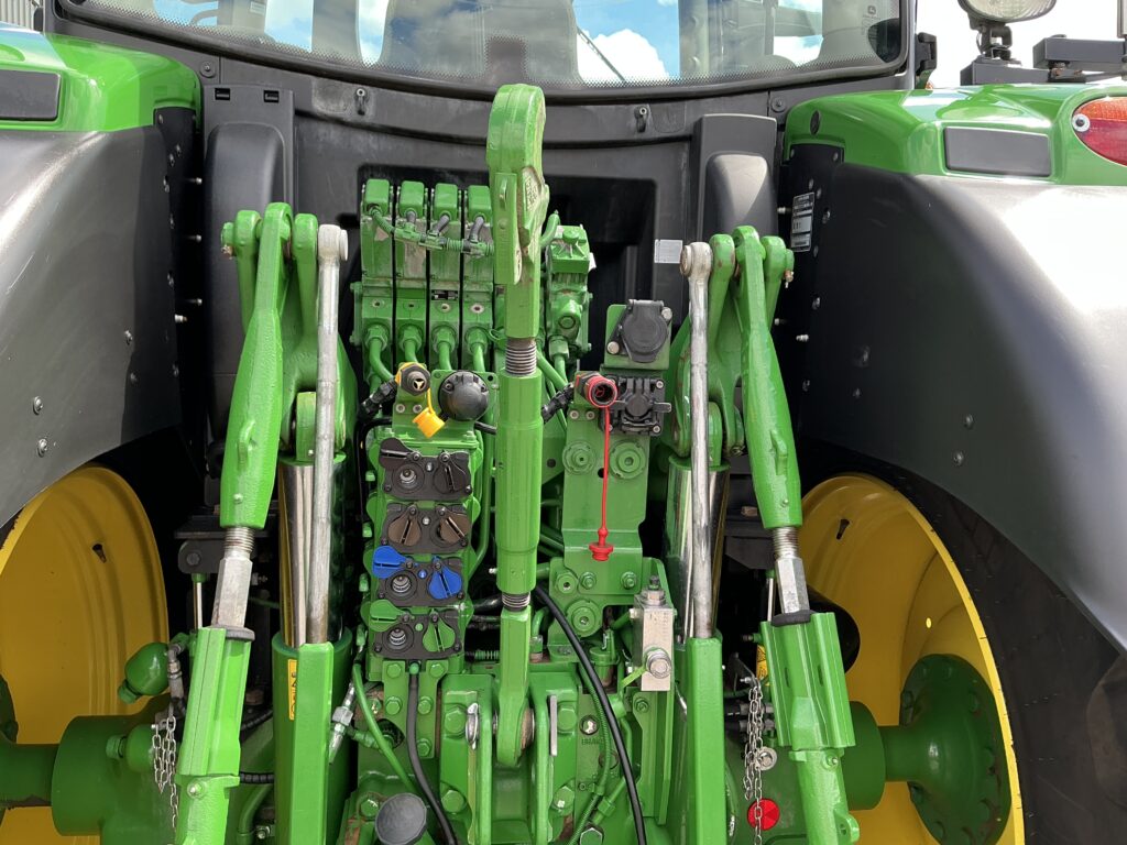 John Deere 6215R Premium Edition Tractor (ST26328)
