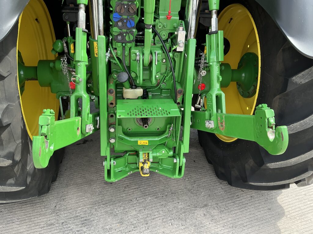 John Deere 6215R Premium Edition Tractor (ST26328)