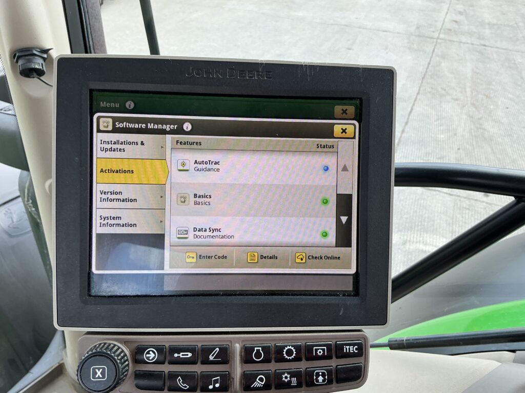 John Deere 6215R Premium Edition Tractor (ST26328)