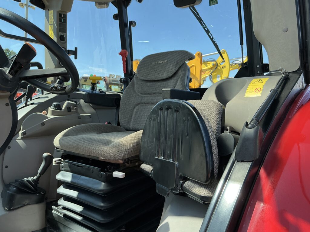 Case 115C Tractor (ST27271)