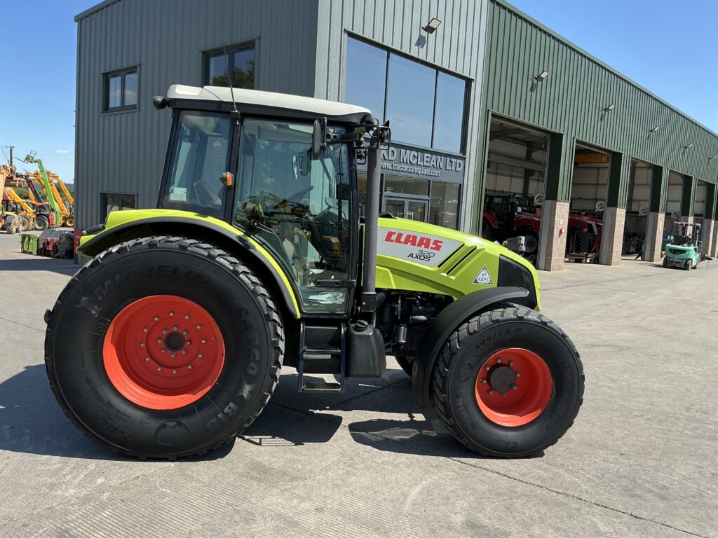 Claas 320 Axos Tractor (ST27313)