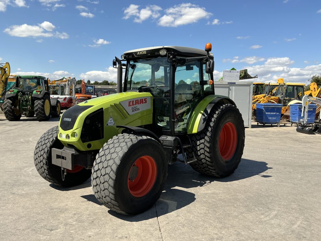Claas 320 Axos Tractor (ST27313)