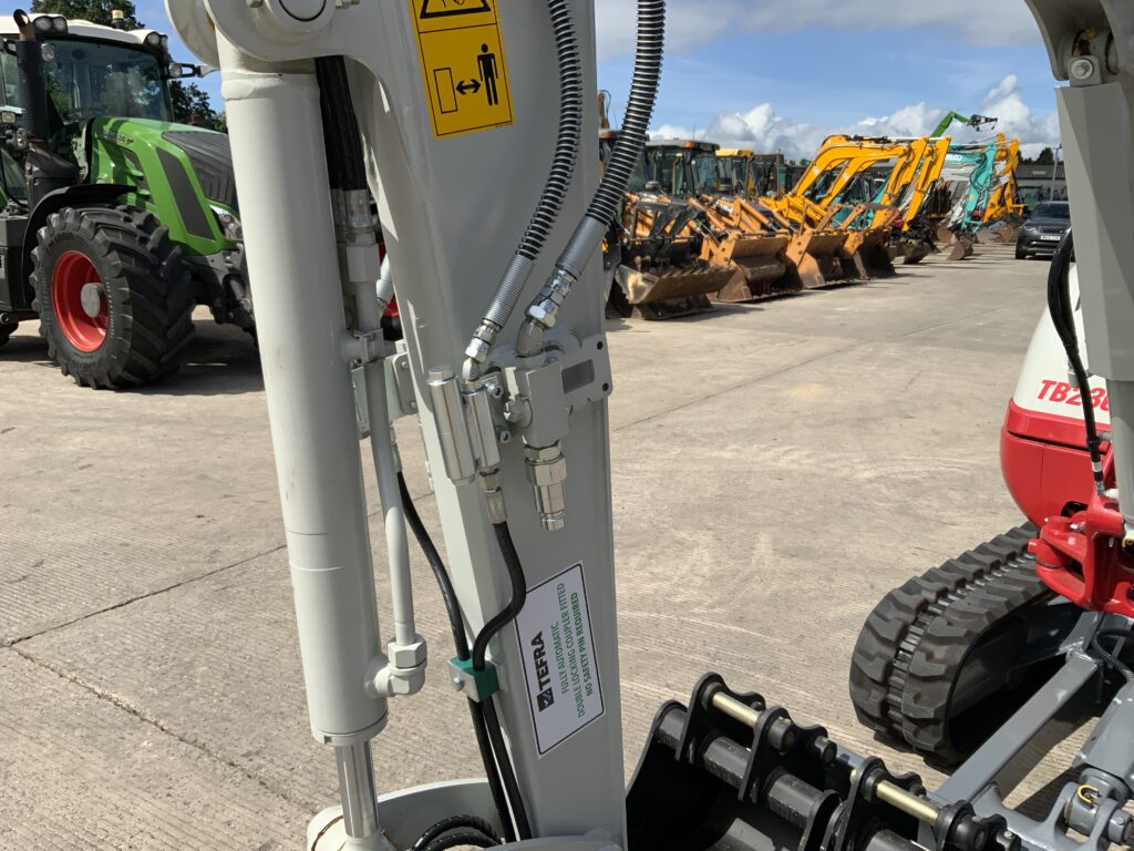 New Unused Takeuchi TB230