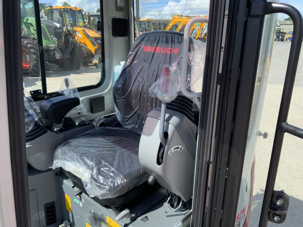 New Unused Takeuchi TB216