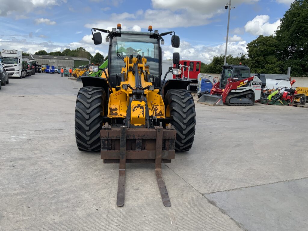 JCB TM420 Pivot Steer Telehandler (ST26845)