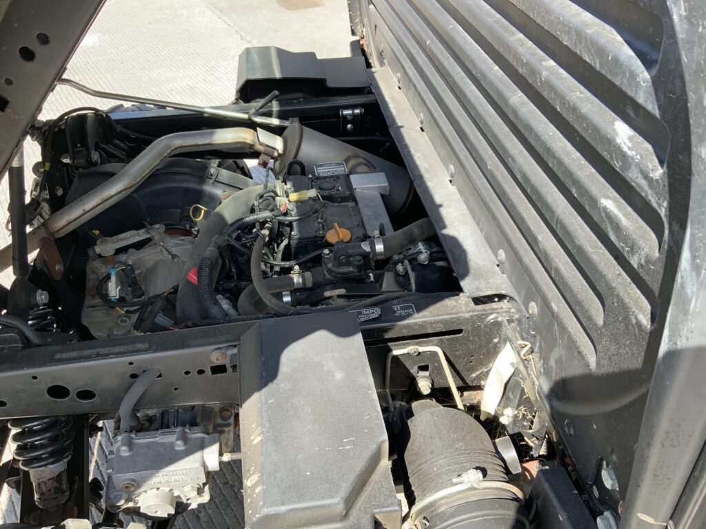 John Deere XUV 865M Gator ATV (ST27069)