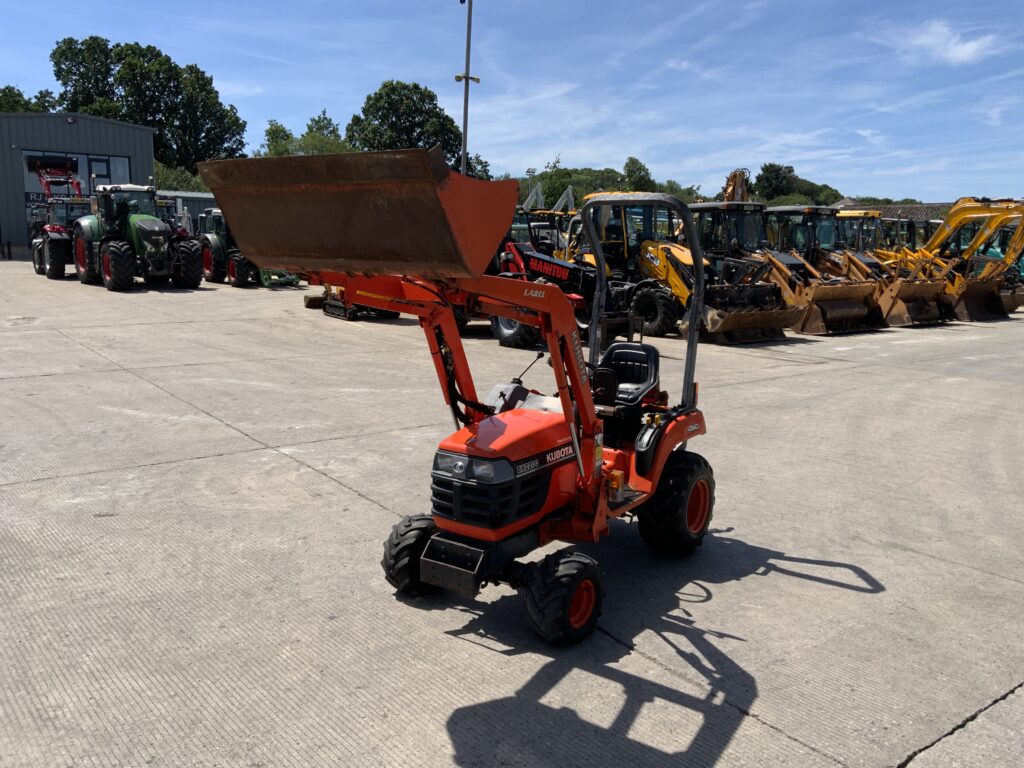 Kubota BX2200 Compact Tractor (ST26670)