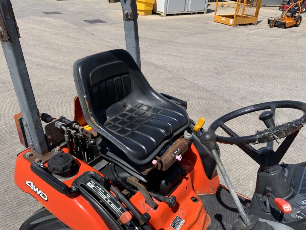 Kubota BX2200 Compact Tractor (ST26670)