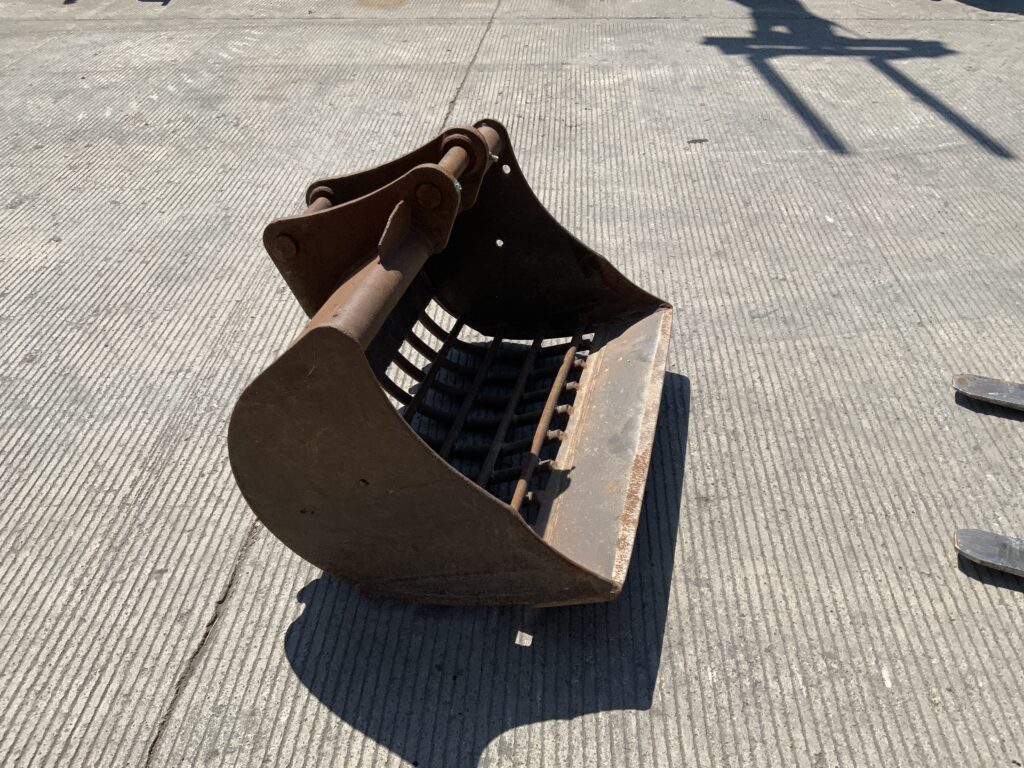 Riddle Bucket