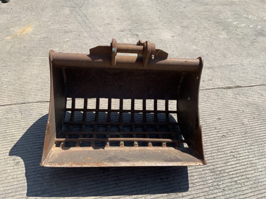 Riddle Bucket