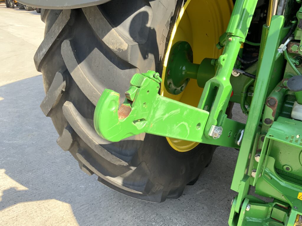 John Deere 6215R Premium Edition Tractor (ST26329)