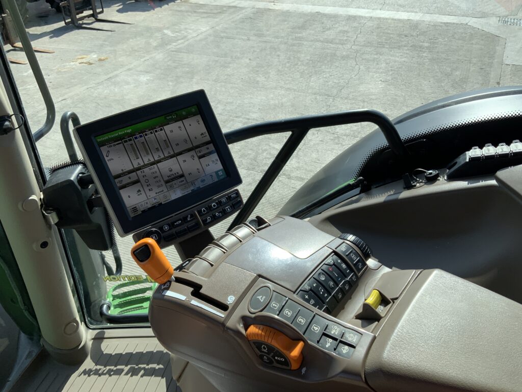 John Deere 6215R Premium Edition Tractor (ST26329)