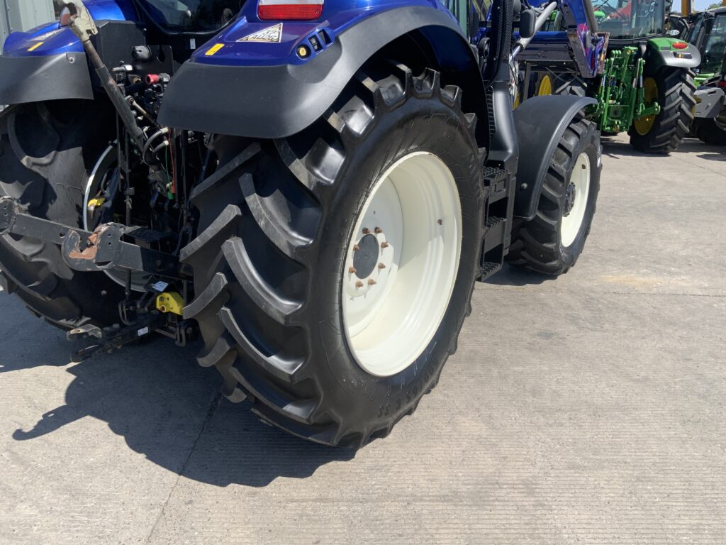 New Holland T6.145 Blue Power Tractor (ST27070)