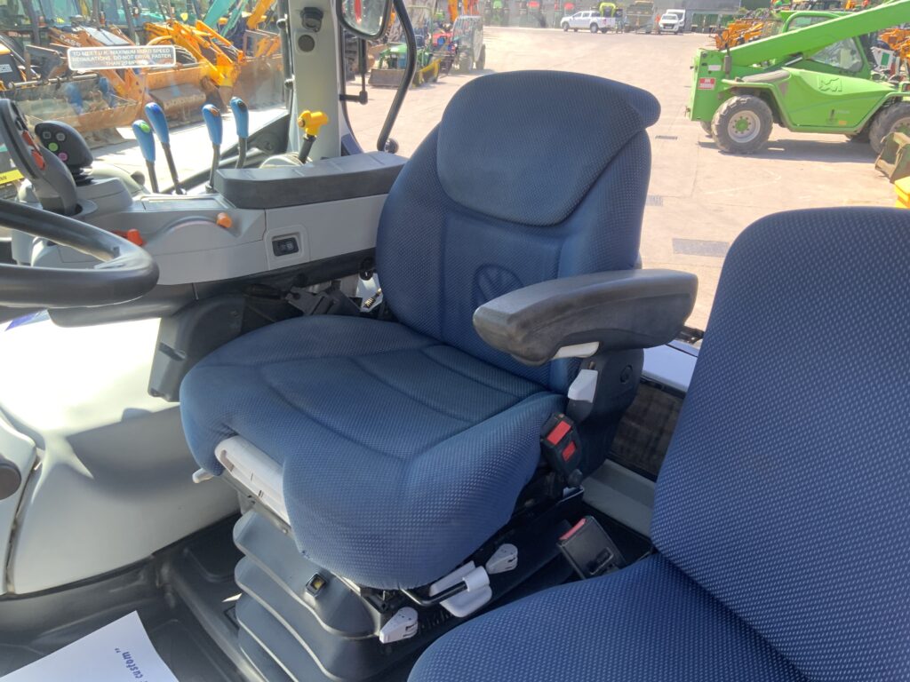New Holland T6.145 Blue Power Tractor (ST27070)