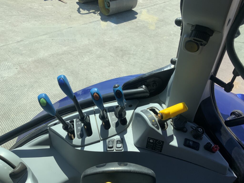 New Holland T6.145 Blue Power Tractor (ST27070)