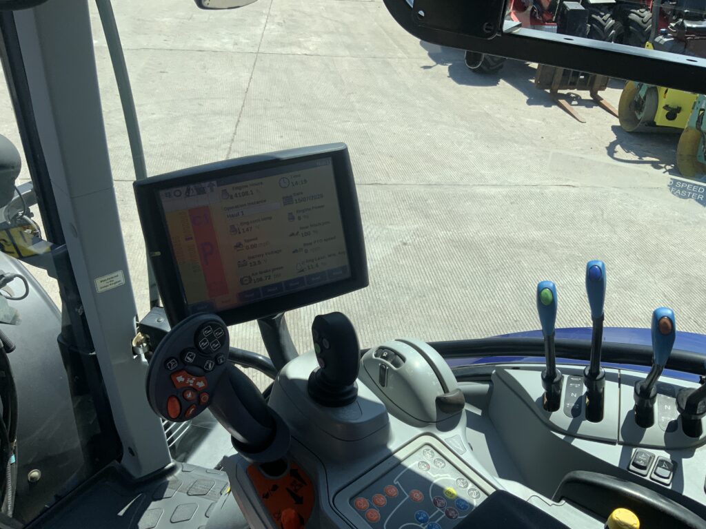 New Holland T6.145 Blue Power Tractor (ST27070)