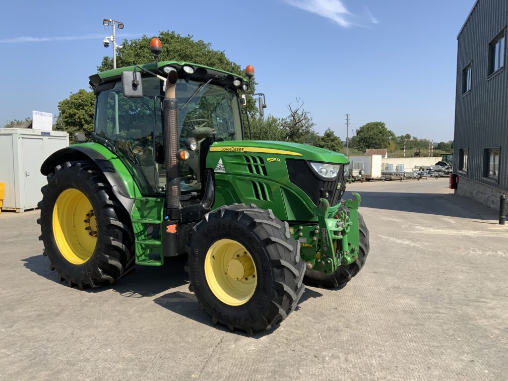 John Deere 6125R Tractor (ST26918)