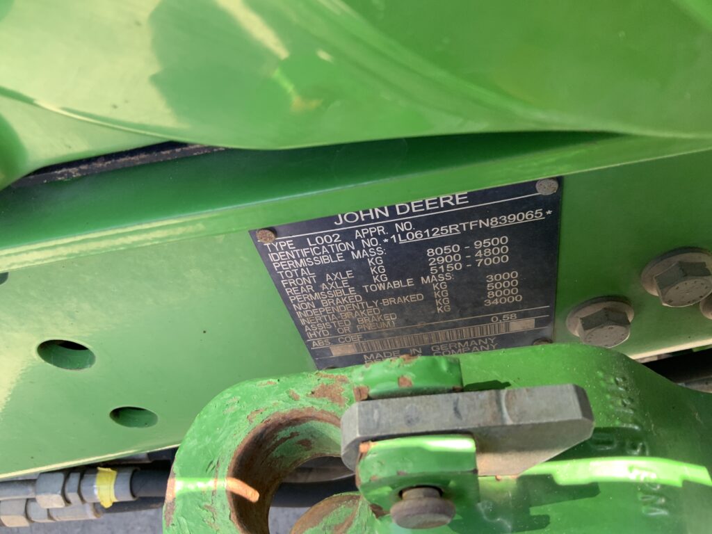 John Deere 6125R Tractor (ST26918)