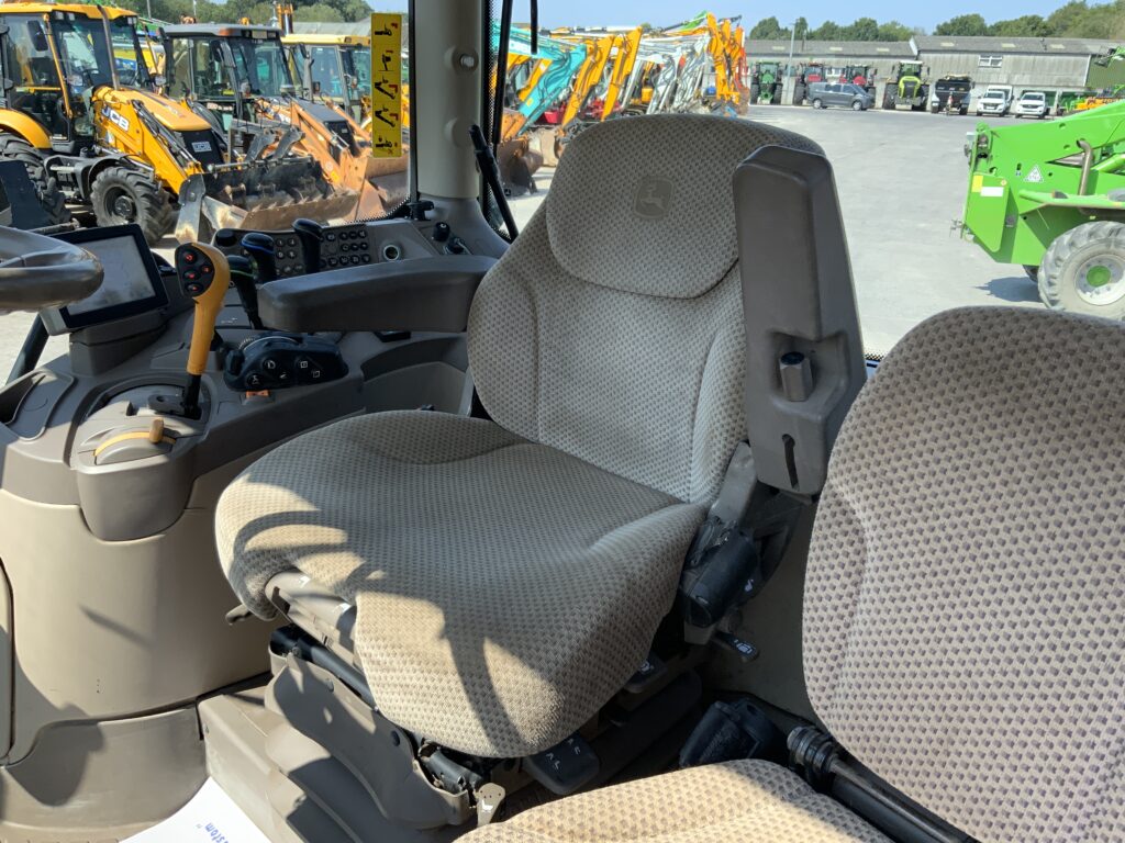 John Deere 6125R Tractor (ST26918)