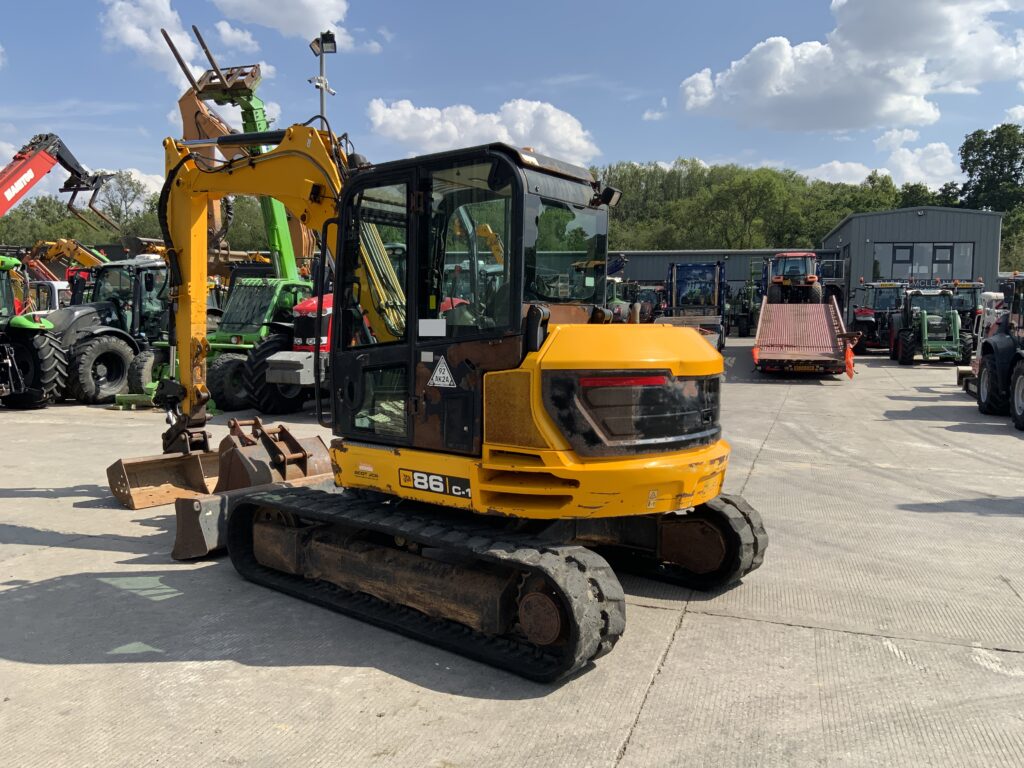 JCB 86C-1 Digger (ST25753)