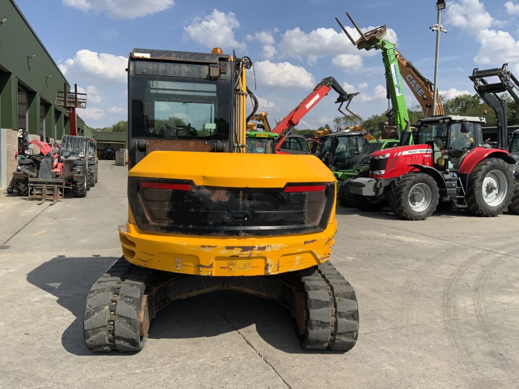 JCB 86C-1 Digger (ST25753)