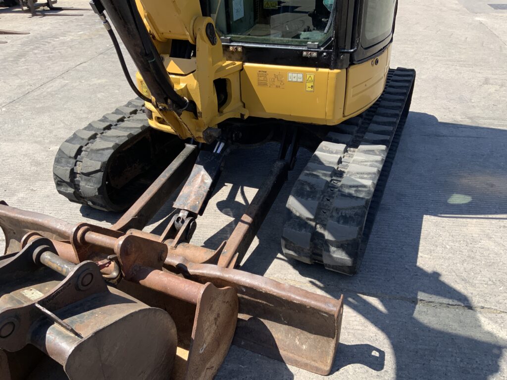 CAT 305C CR Digger (ST27276)