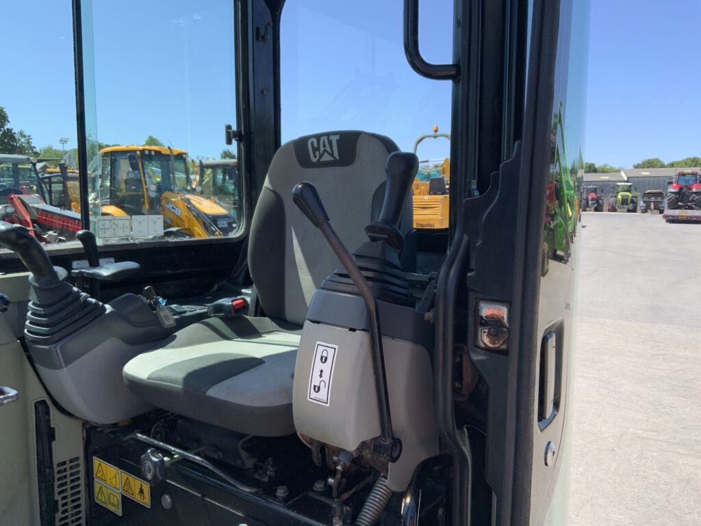CAT 305C CR Digger (ST27276)