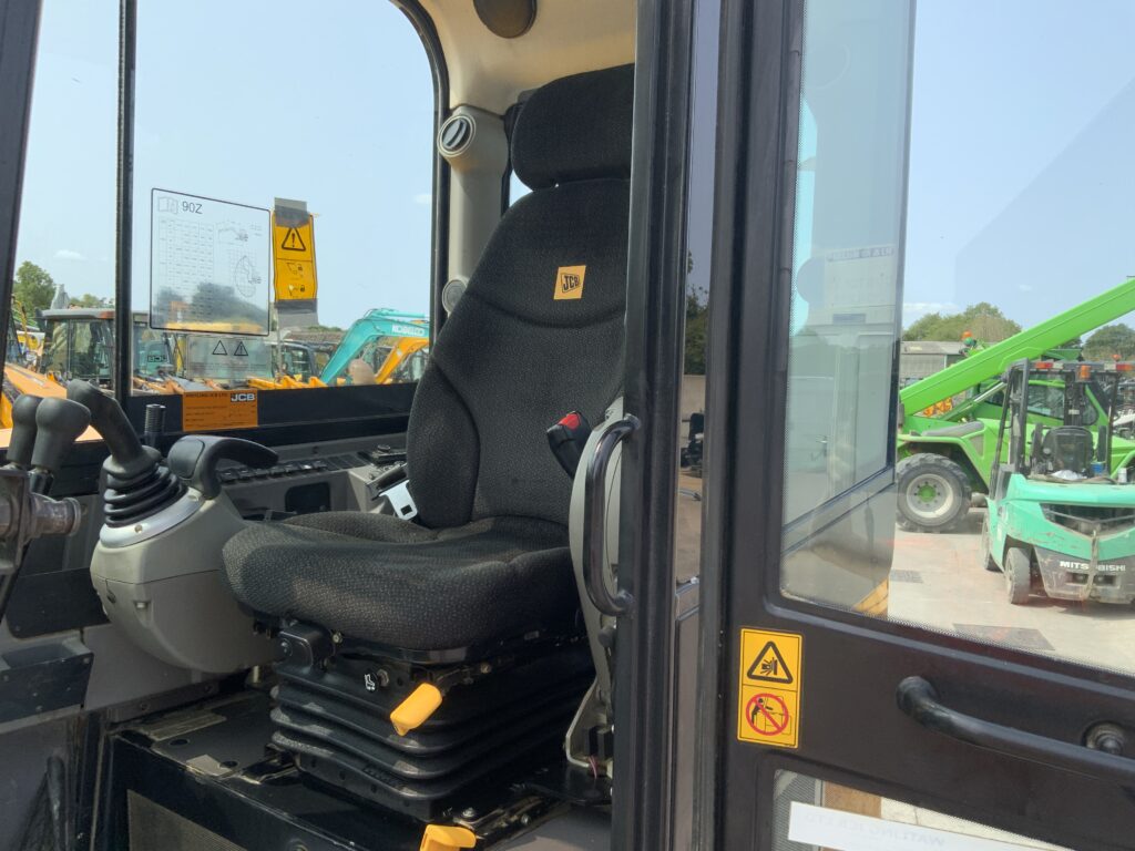 JCB 90Z-1 Ground Worker Digger (ST27148)