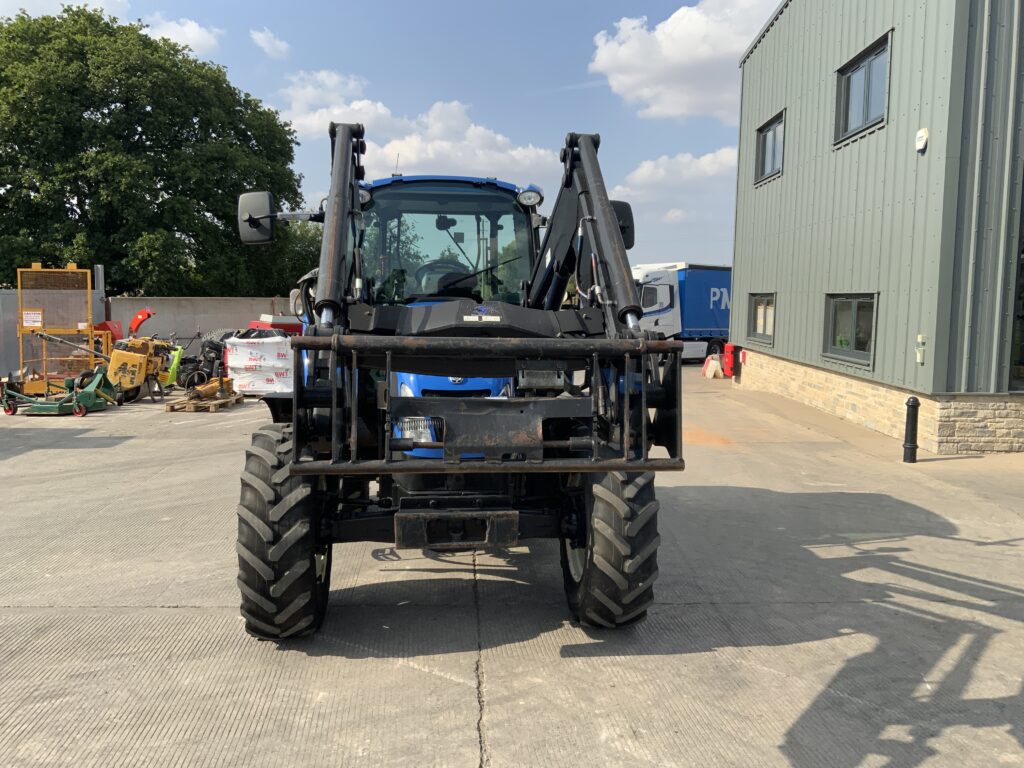 New Holland T5.105 Tractor (ST26857)