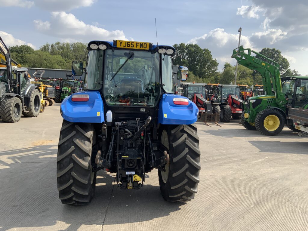 New Holland T5.105 Tractor (ST26857)