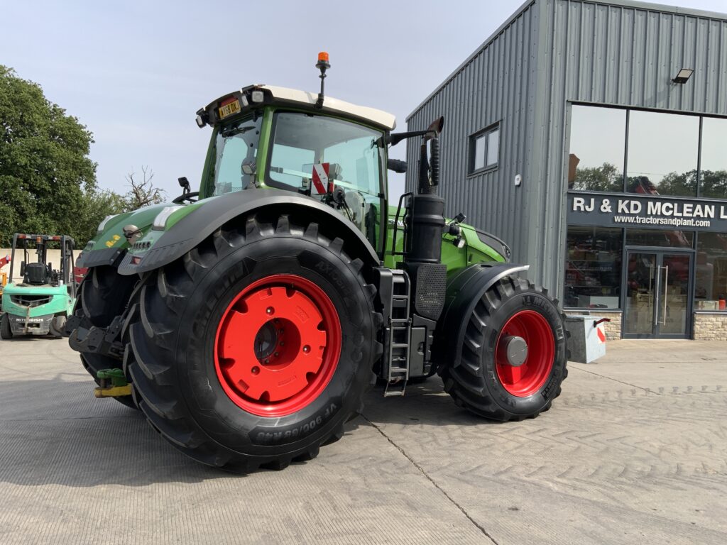 Fendt 1050 Profi plus Tractor (ST27261)