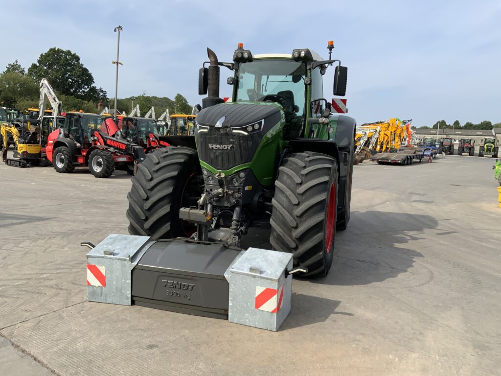 Fendt 1050 Profi plus Tractor (ST27261)