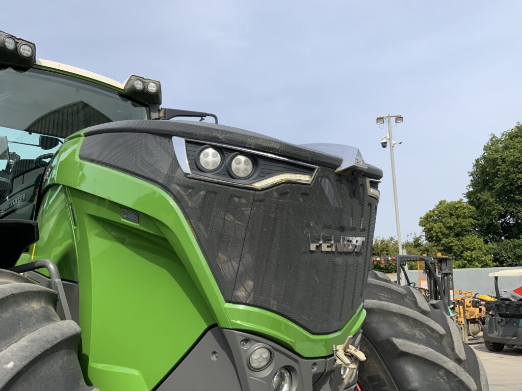 Fendt 1050 Profi plus Tractor (ST27261)